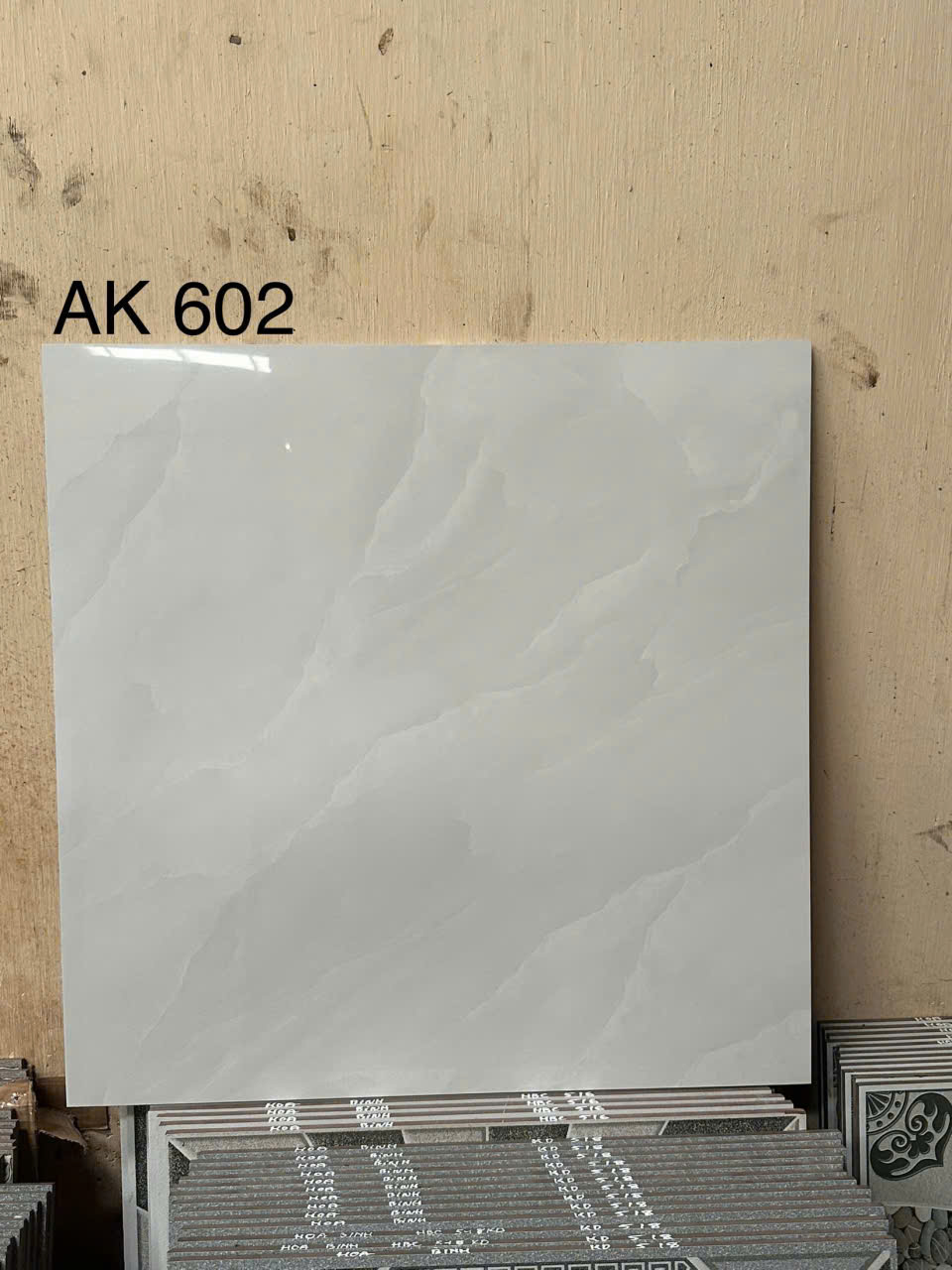 Gạch  lát nền KT60x60